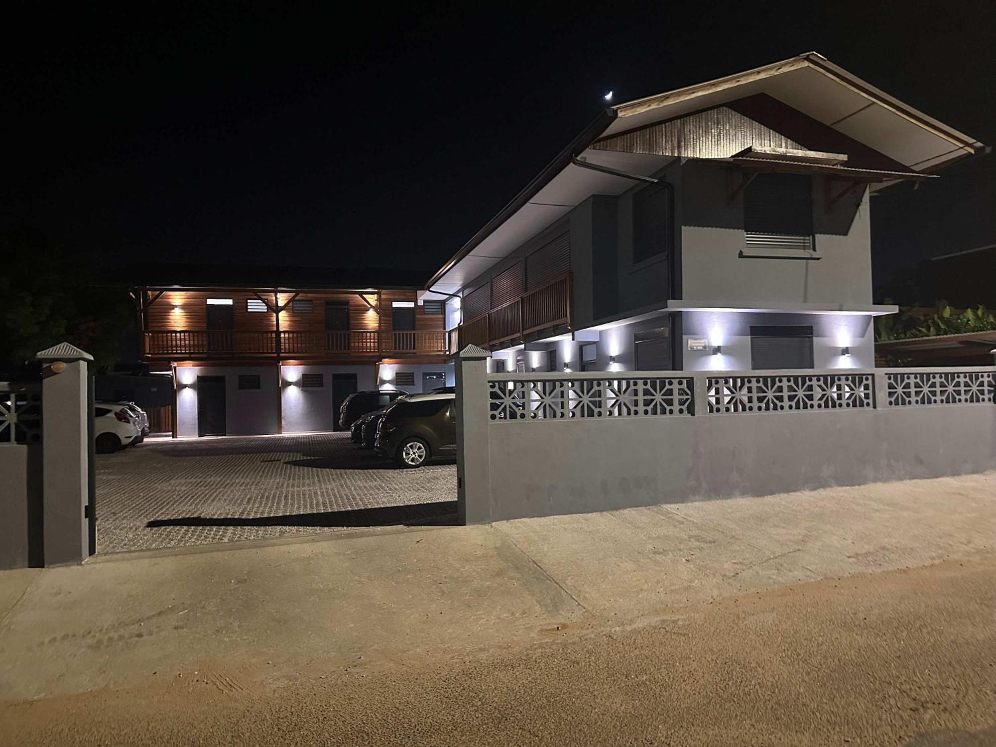 Appartement Magnifique T3 à Cayenne Extérieur photo