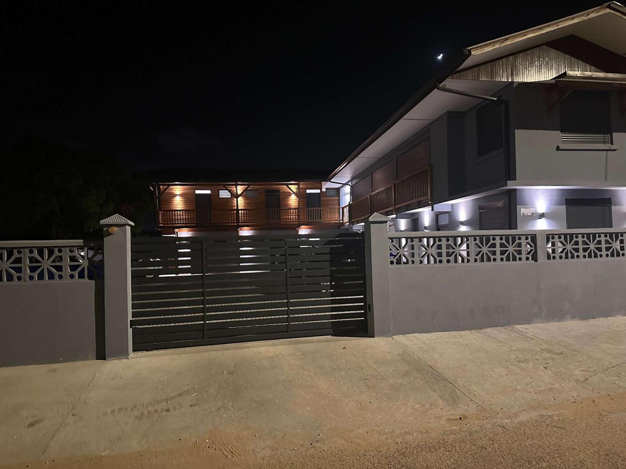 Appartement Magnifique T3 à Cayenne Extérieur photo